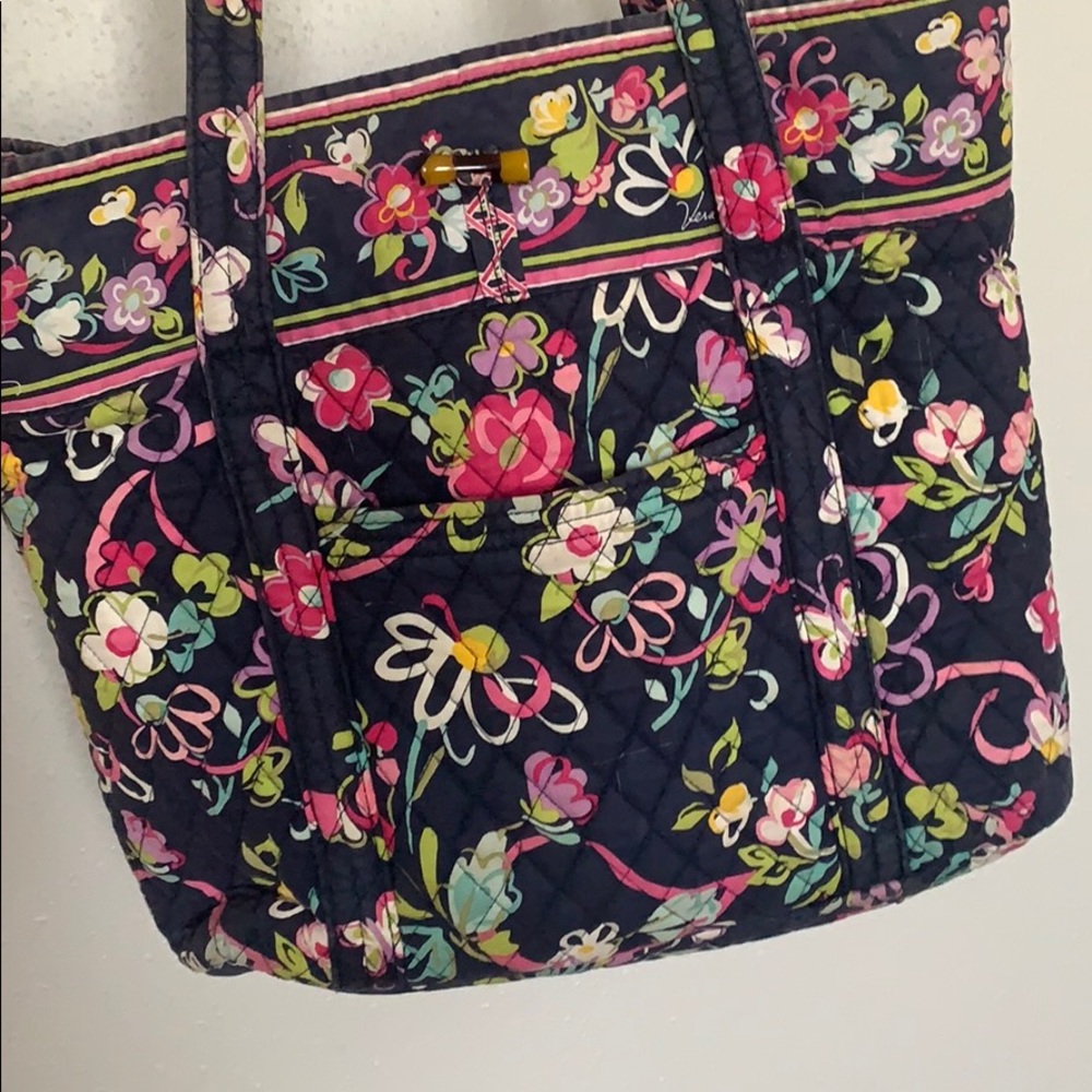 Vera Bradley tote bag